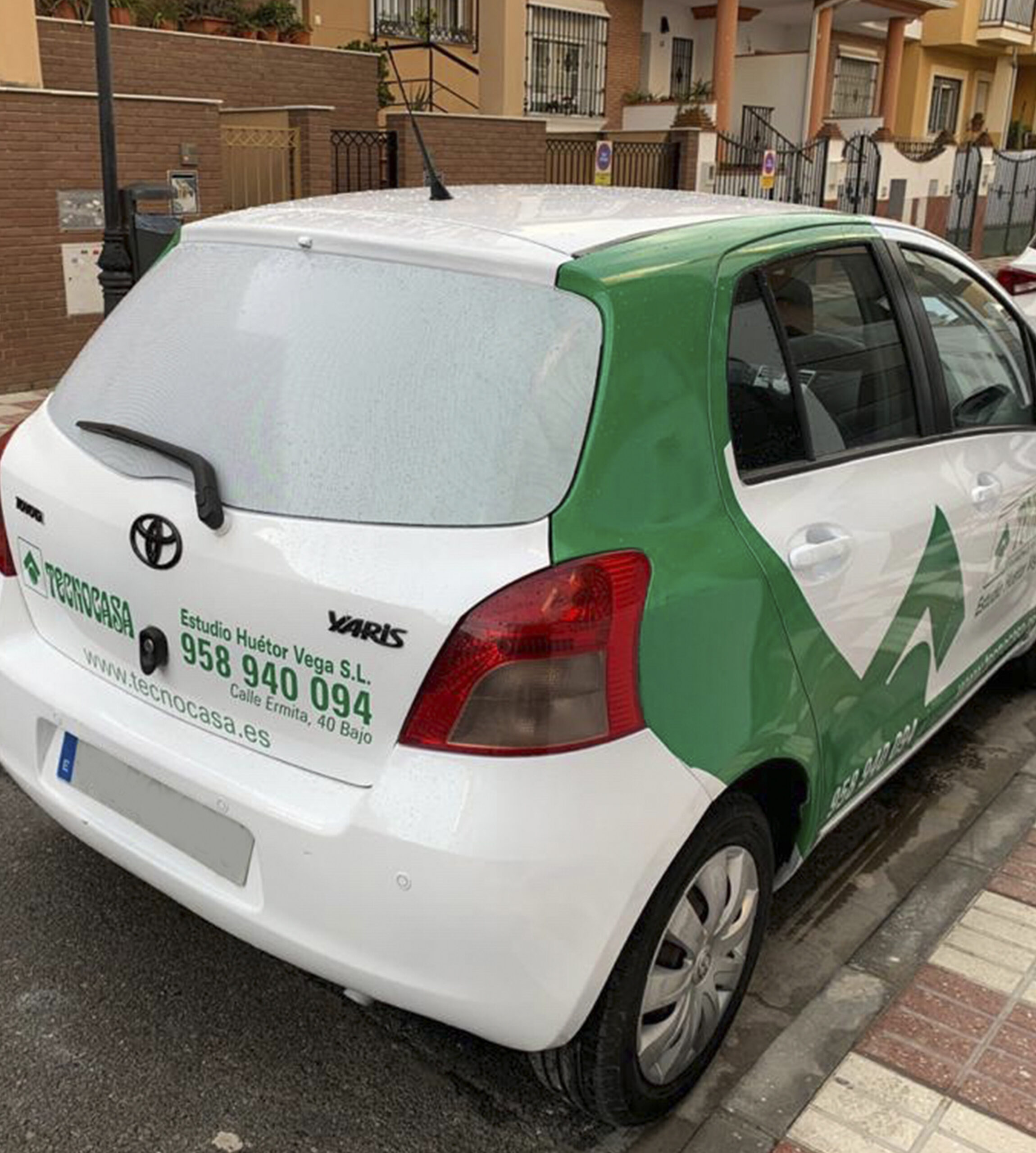 Social Media Infographic Flyer